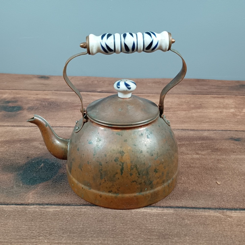 Vintage Copper Kettle Set Blue White Ceramic Handle Kitchen Decor - Picture 4 of 5